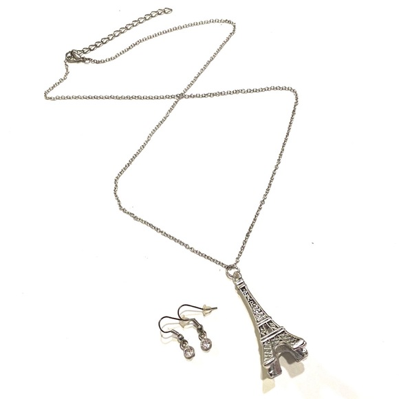 Eiffel Tower Necklace Earrings Set Silver Tone - Picture 3 of 4